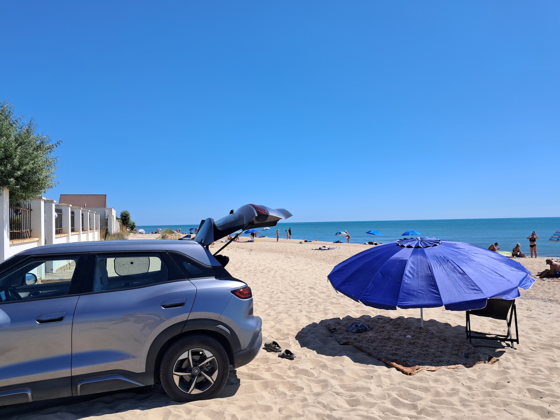 Море в Кароліно-Бугаз